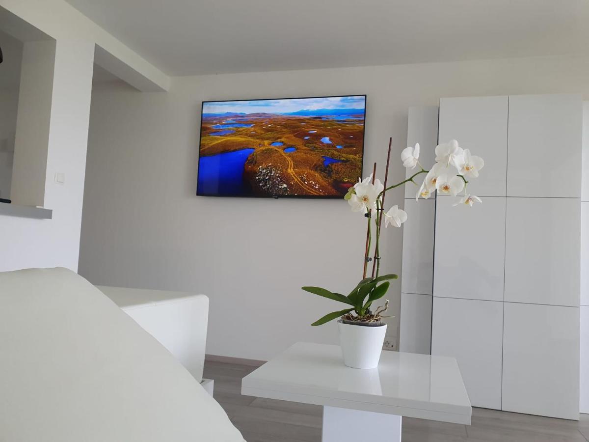 Jacuzzi Penthouse Apartment Matulji Eksteriør billede