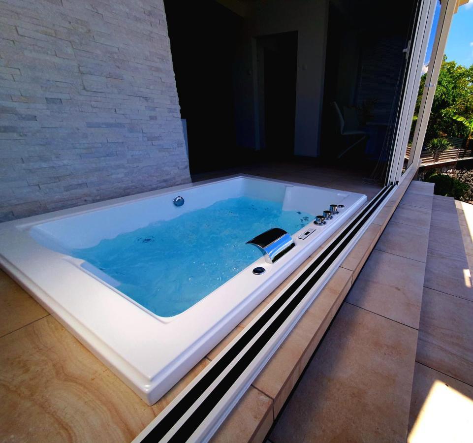 Jacuzzi Penthouse Apartment Matulji Eksteriør billede