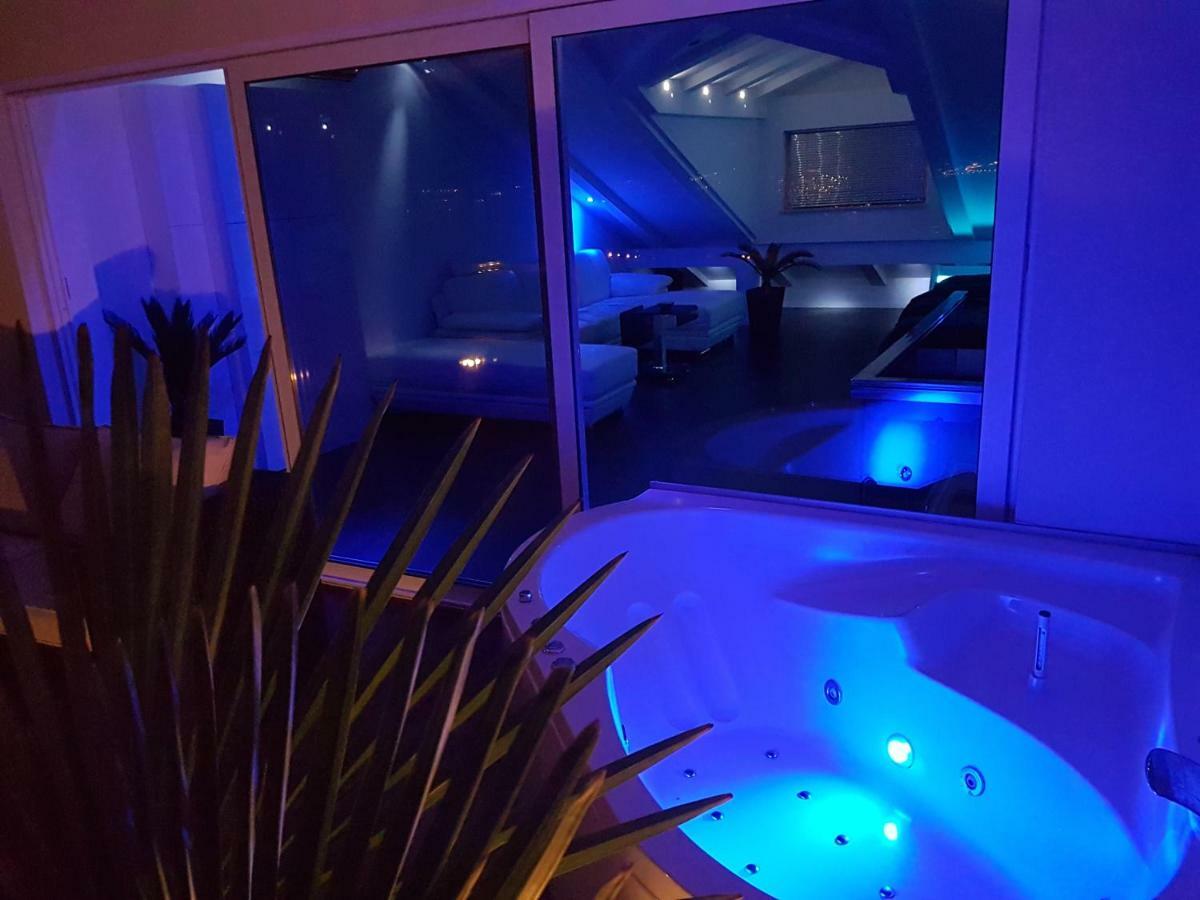 Jacuzzi Penthouse Apartment Matulji Eksteriør billede